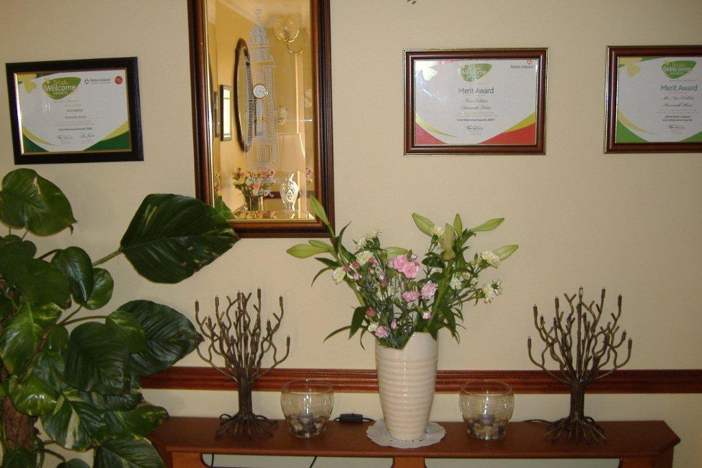 Riverwalk House B&B Oughterard Extérieur photo